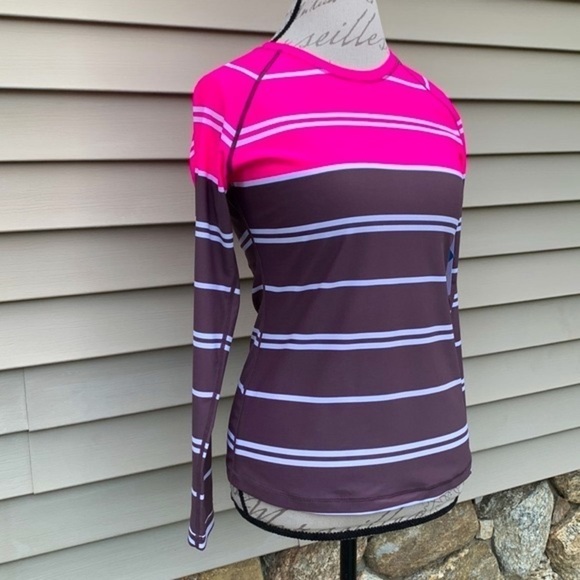 Athleta Colorblock Striped Pink/Brown/White Long-sleeve Rash-guard - Picture 3 of 13